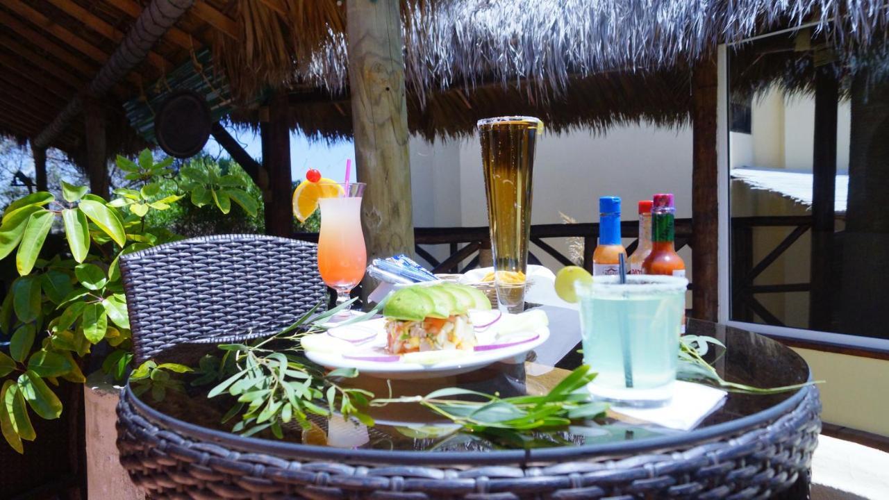 Vista Hermosa Resort And Spa 罗萨里托 外观 照片